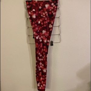 Multi colored red and pink exercise leggings
